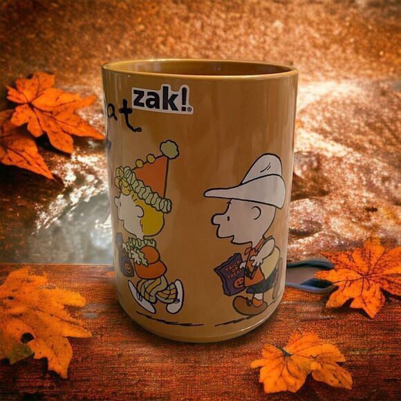Peanuts Gang Snoopy Trick or Treat Halloween Coffee Tea Mug 16 oz New - Picture 2 of 4